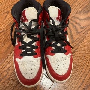 Air Jordan 1 Mid